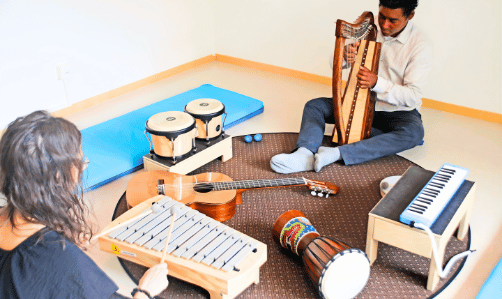 Präventive Musiktherapie zur Stressregulation und Gesundheitsförderung