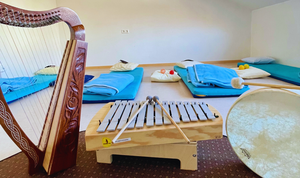 Musiktherapie in der Praxis – Wirkung von Klang und Vibrationen